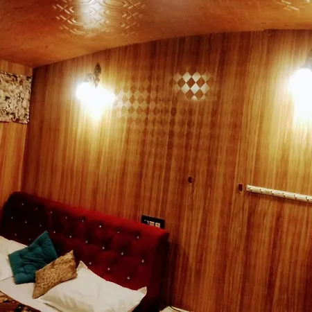 B Heritage Luxury Houseboat And Kashmir Tour Packages Srinagar  Exterior photo
